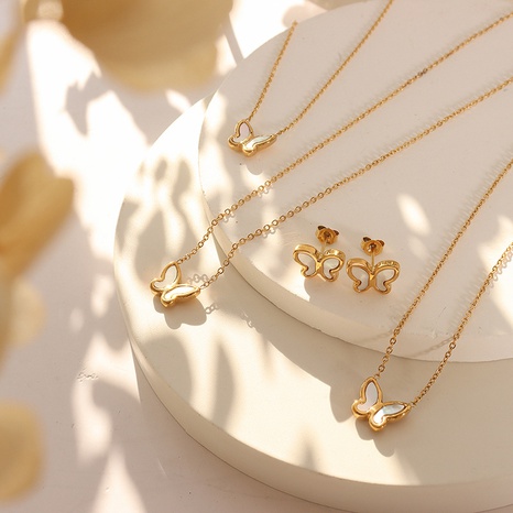 Einfache Schmetterling Weiß Sea Shell Halskette Set Ohrringe Stud Ohrringe 18K Gold Titan Stahl's discount tags