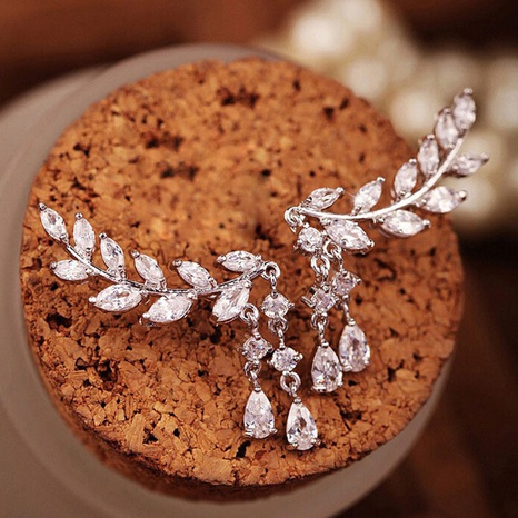 Fashion Fashion Ornament Crystal Water Drop Leaf-Shapepd Stud Earrings's discount tags