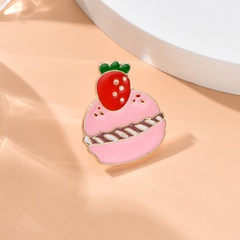 New Simple Cartoon Strawberry Cake Oil Drip Brooch Simulation Food Trinkets