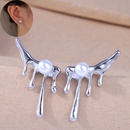 Fashionable Simple Irregular Water Drop Pearl Alloy Ear Studspicture3