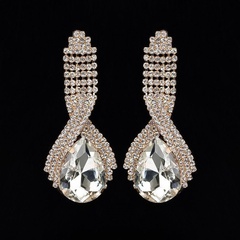 Fashion Ornament Claw Chain Welding Crystal Water Drop Ear Studs