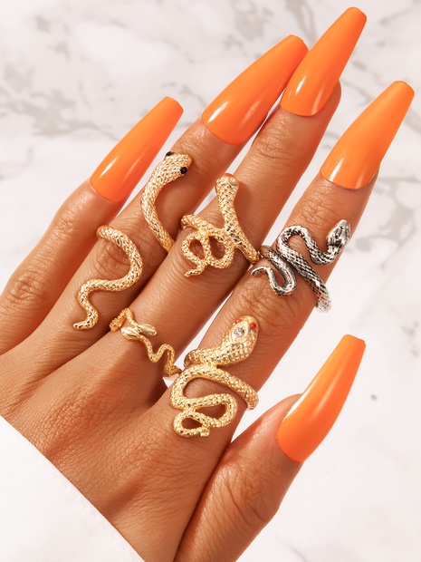 Fashion New Snake Mixed Colors of Gold and Silver Five-Piece Women's Alloy Ring Set's discount tags