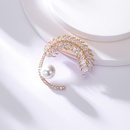 Fashion Simple New Copper Plating 18K Gold Zircon Pearl Broochpicture6