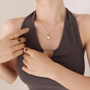 Einfache Geometrische Titan Stahl Gold berzogene Herz Anhnger Halskettepicture3