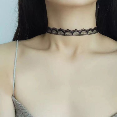 Nuevo estilo simple negro encaje tela corta gargantilla's discount tags
