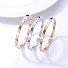 Fashion Style Stainless Steel 18K gold-plated Five-Pointed Star Three-Color Bracelet set