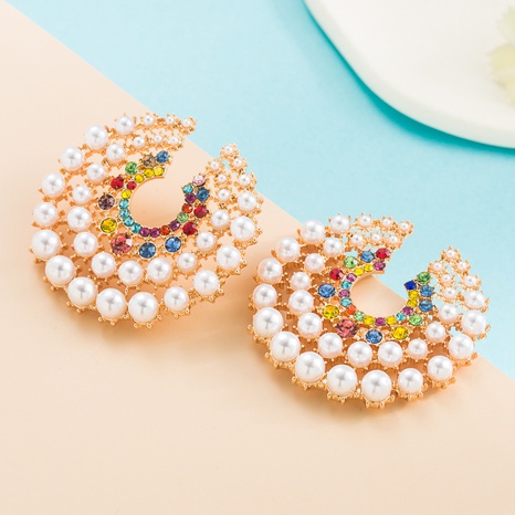 Alloy Inlaid Color Diamond Pearl Earrings Women's Retro Exaggerated Sparkling Full Rhinestone Earrings's discount tags