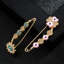 Copper Micro Inlaid Zircon Flower Brooch Pin Corsage Womens Clothing Accessoriespicture12