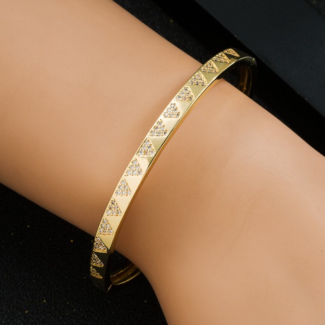 Kupfer-Überzogene Gold Micro Intarsien Zirkon Armband's discount tags