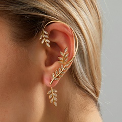 Fashion Simple Copper Electroplated 18K Gold Zircon Leaf Ear Clip Earrings