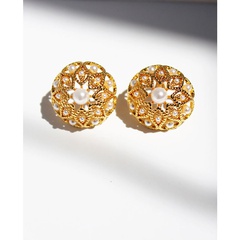 Vintage Elegant Flower Hollow Carved Pearl Gold Stud Earrings Sterling Silver Needle