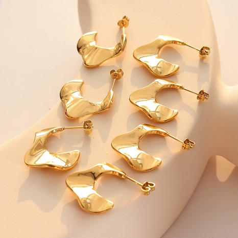 Titan Stahl Gold-Überzogene Unregelmäßig Geformte Ohrringe's discount tags