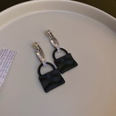 925 silberne Nadel schwarz eingelegte Zirkon Handtasche Ohrringe koreanische Persnlichkeit Temperament Ohrringe einfache und kalte Wind ohrringe Frauenpicture9