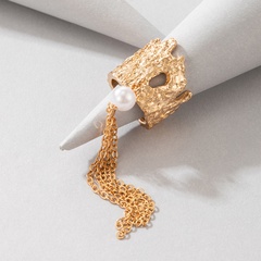 European and American Fashion Socialite Ring Simple and Irregular Gold Geometric Pearl Chain Tassel Ring