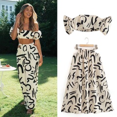 Retro Vacation Style Contrast Printed Graffiti Tube Top Midriff Outfit Skirt Two-Piece Suit