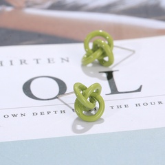 Tachuela para oreja personalizada elegante a juego con diseño artístico geométrico verde aguacate para mujer
