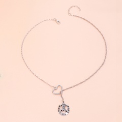 Ornament Fashion Heart Shaped Pendant Alloy Necklace Wholesale