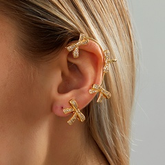 Retro Style Simple Copper Electroplated 18K Gold Zircon Bow Ear Clip Earrings 