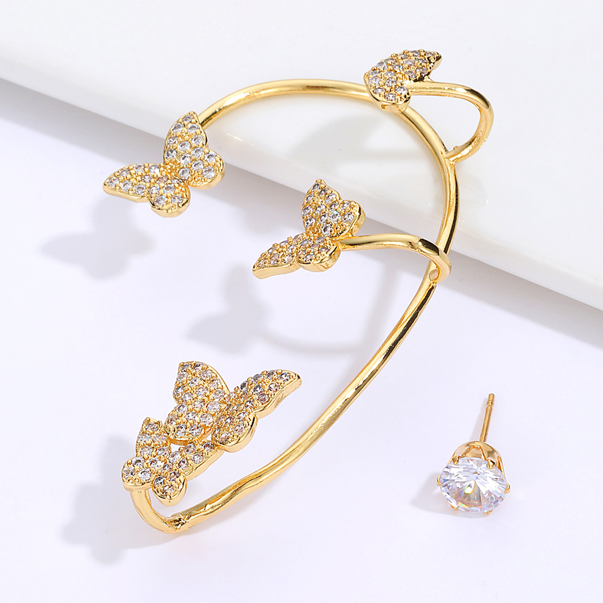 Retro Style Simple Copper Electroplated 18K Gold Zircon butterfly Ear Clip Earringspicture1