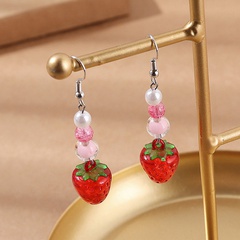 Fashion Fresh Vintage Pearl Cute Resin Strawberry Glass Earrings