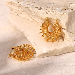 Fashion 18K Gold Spring Spiral Geometric Hollow Winding Earring