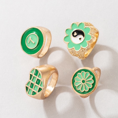 Conjunto de 4 piezas de anillo en forma de corazón de rejilla de flores de Color de contraste verde Simple de moda's discount tags