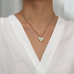 Moda en forma de corazón blanco diamante en forma de corazón collar titanio acero chapado 14K oro