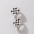Fashion Simple Black White Checkered TwoPiece Heart Shaped Geometric Ring Setpicture11