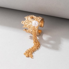 Fashion Socialite Simple Irregular Gold Geometric Pearl Chain Tassel Alloy Ring