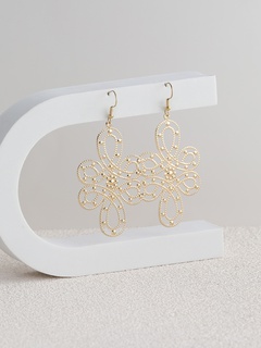Chinese Knot Geometric Elements Simple Metal Alloy Earrings