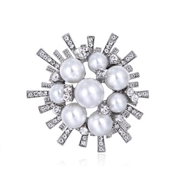 Fashion Alloy Rhinestone Pearl Sunflower Shaped Brooch Clothing Accessoriespicture5
