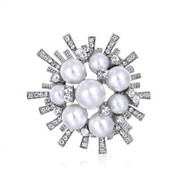 Fashion Alloy Rhinestone Pearl Sunflower Shaped Brooch Clothing Accessoriespicture6