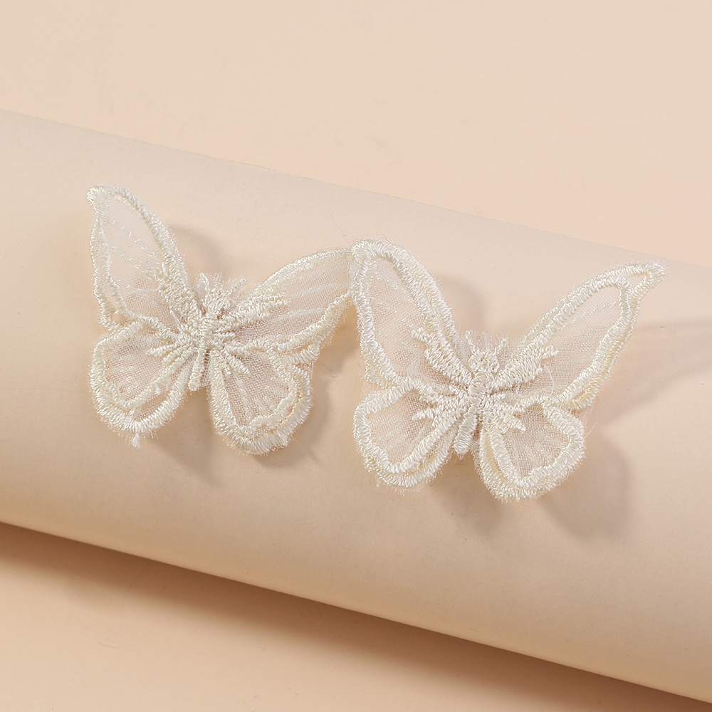 Womens Fashion White Butterfly Geometric Alloy Stud Earrings picture4