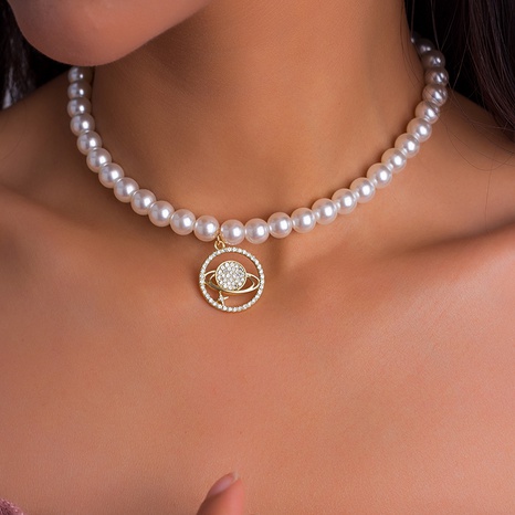 2022 nuevo collar de cadena de clavícula con colgante de planeta espacial de diamantes de perlas's discount tags