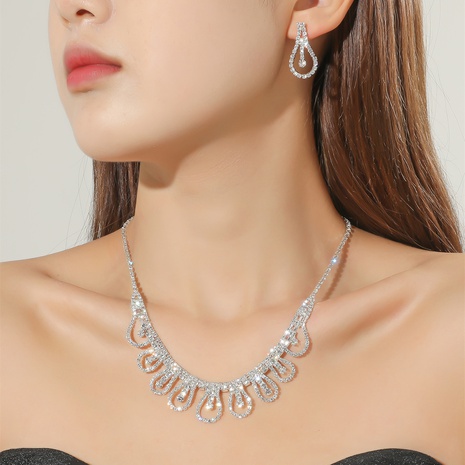 Conjunto de collar de pendientes de gota de agua accesorios de boda de diamantes de imitación de novia de moda's discount tags