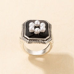 Retro Style Black Drip Glazed Pearl Flower Ring 