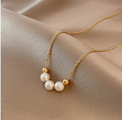 Fashion Simple Short Bead Clavicle Chain Pearl Golden Necklace