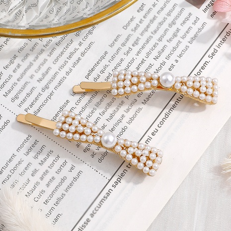 Elegant Vintage Court Style Pearl Inlaid Barrettes  Side Clip Women's Hairwear's discount tags