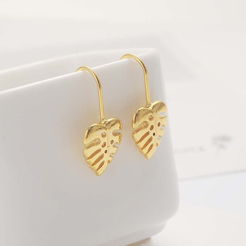 Fashion Ornament Simple Hollow Leaf Shaped Alloy Stud Earringspicture1