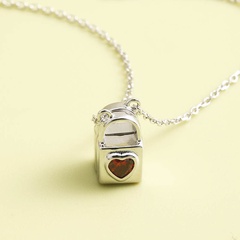 Light luxury niche heart lock S925 silver necklace