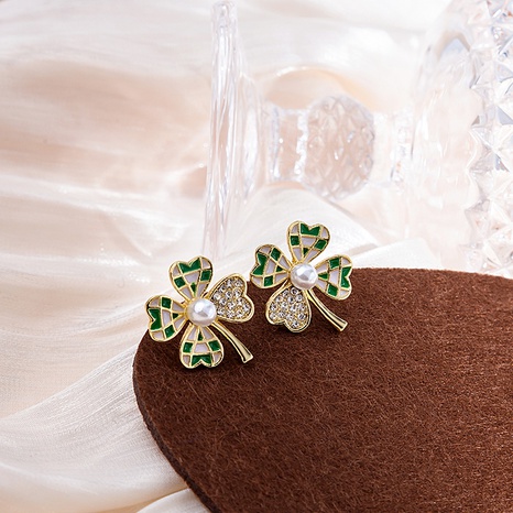 new pearl diamond contrast color four-leaf clover earrings's discount tags