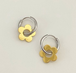 simple contrast color titanium steel 18k gold-plated daisy flower earrings