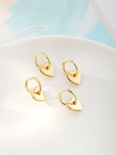 New high-end gold love zircon earrings light luxury European and American retro metal ear clips design trend earrings