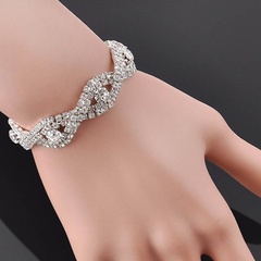 Fashion Jewelry Claw Chain Rhinestone Cross Alloy Bracelet