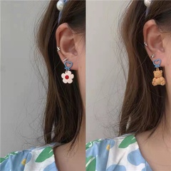 New Japanese and Korean ins style personality simple temperament cute earrings peach heart asymmetric bear flower earrings