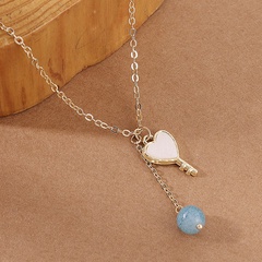 Version coréenne du tempérament créatif petit collier de perles de verre clé coeur de pêche fraîche