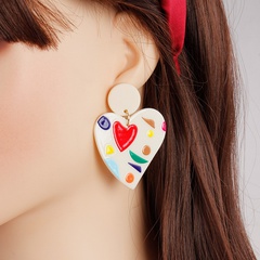 New Japanese and Korean ins style personality simple temperament heart-shaped colorful fashion earrings women's European and American cross-border earrings