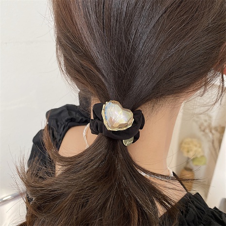 mode simple perle en forme de coeur anneau de cheveux bande de caoutchouc accessoires de cheveux's discount tags