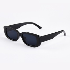 New retro small frame rectangular geometric sunglasses wholesalepicture12