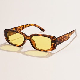 New retro small frame rectangular geometric sunglasses wholesalepicture29